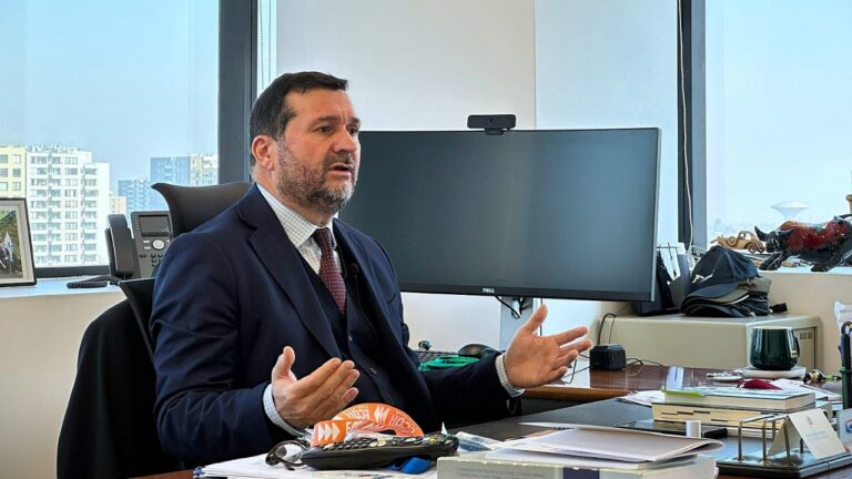 Fiscal Barros afirma que presencia de militares en las calles no detendrá a las organizaciones criminales en Chile