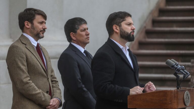 Corte de luz: Los 4 incumplimientos de Enel y otras empresas, denunciados por Gabriel Boric