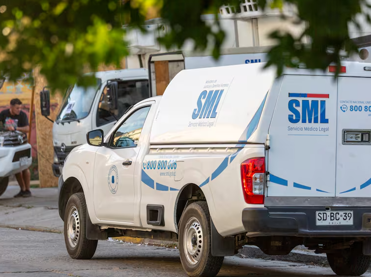 Hallan cadáver de un hombre extranjero en Parque Quebrada de Macul: Investigan posible homicidio