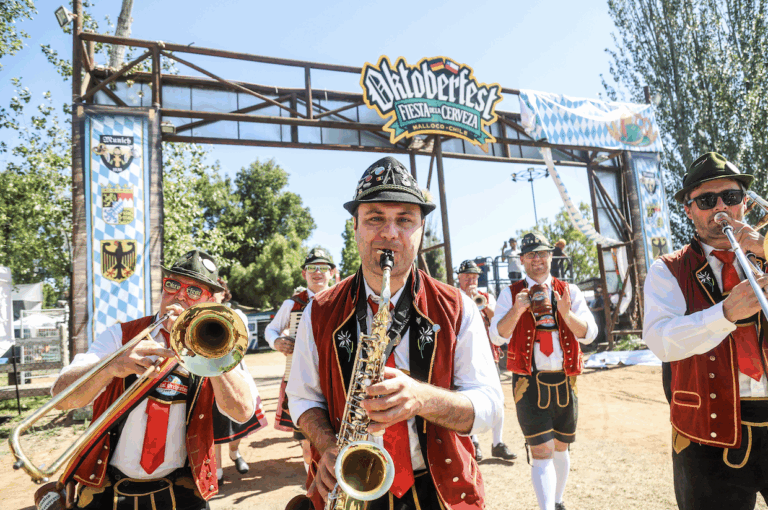 Oktoberfest Chile 2024 será encabezado por Pablito Pesadilla, Joe Vasconcellos, Santa Feria y Sonora 5 Estrellas