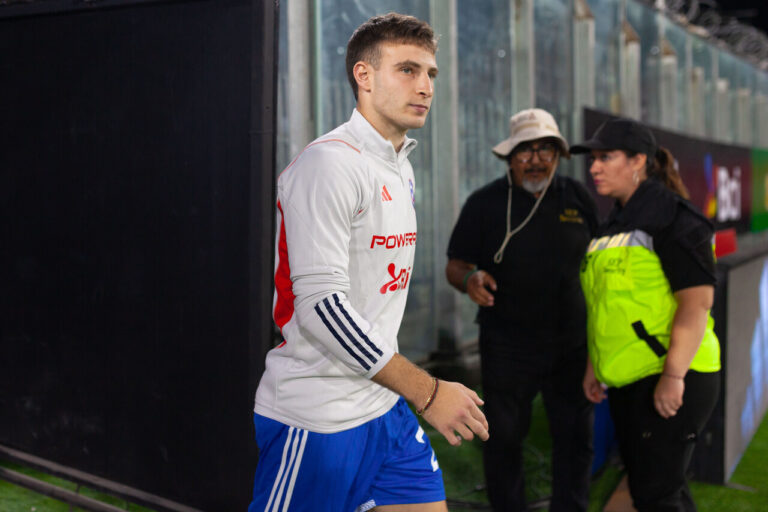 Bruno Barticciotto se pierde los partidos clasificatorios de La Roja contra Argentina y Bolivia por lesión de última hora