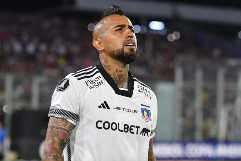 Vidal enciende el duelo ante River Plate: 