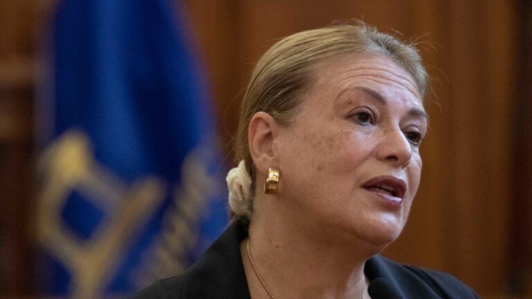 “Es particularmente grave”: Asociación de Magistrados condena posible tráfico de influencias entre Vivanco y Hermosilla