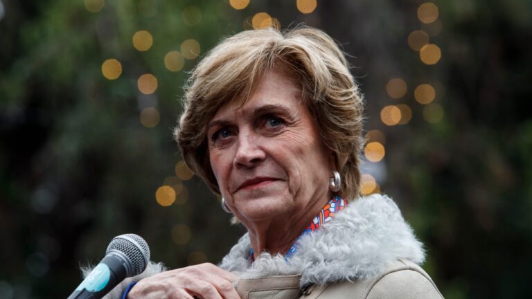 Sifup arremete contra Matthei tras mención a sueldos de futbolistas: “Jamás nos hemos referido a los sueldos de los políticos”