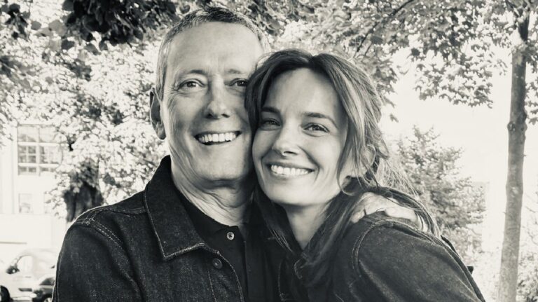 Roger O’Donnell, de The Cure, revela que lleva casi un año luchando contra un cáncer de sangre “raro y agresivo”