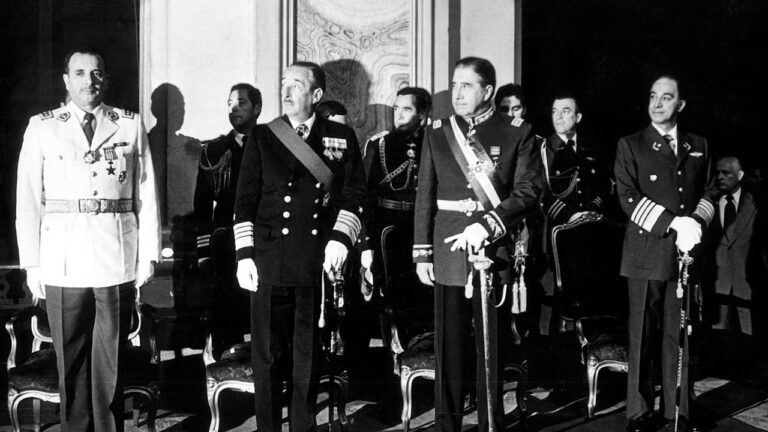 A 51 años del Golpe: Corte Suprema vuelve a permitir uso de retratos de jefes de la dictadura