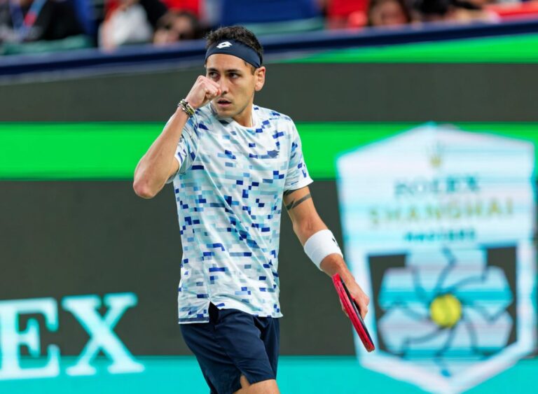 Exitoso estreno: Alejandro Tabilo avanza a cuartos de final en el ATP de Kazajistán tras vencer a Maximilian Marterer