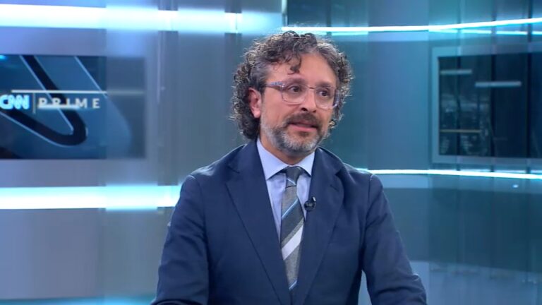 Presidente del CDE confirma que Chadwick fue citado a declarar en el marco de querella contra Guerra y Hermosilla