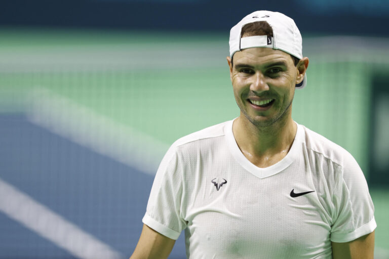 Rafael Nadal podría jugar hoy su último partido como tenista profesional en la apertura de duelos de Copa Davis