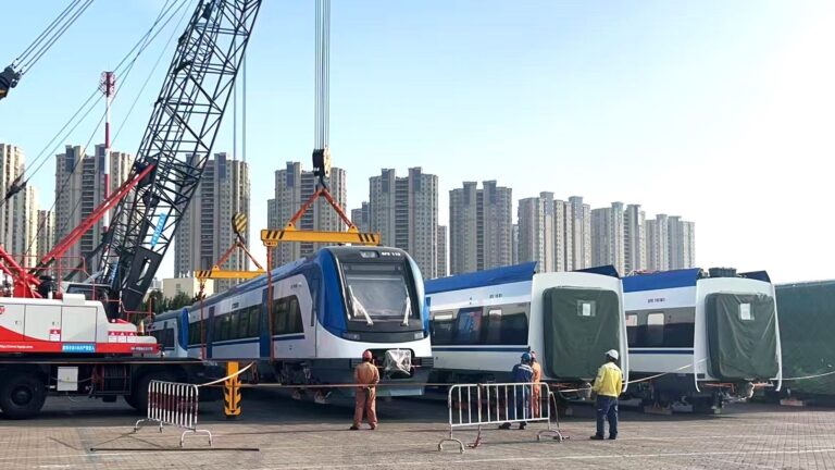 EFE Sur confirma que en diciembre llegan nuevos trenes desde China para el Biotren