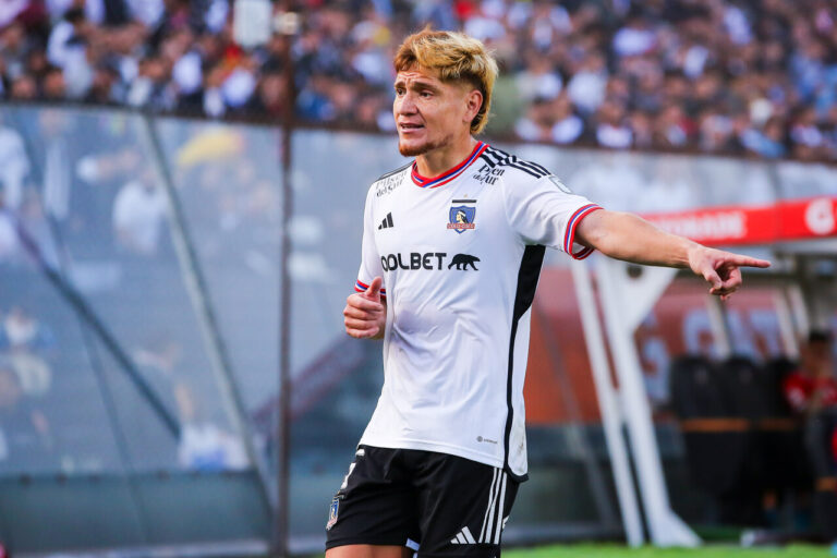 Leo Gil se despide de Colo Colo con emotivo mensaje: 