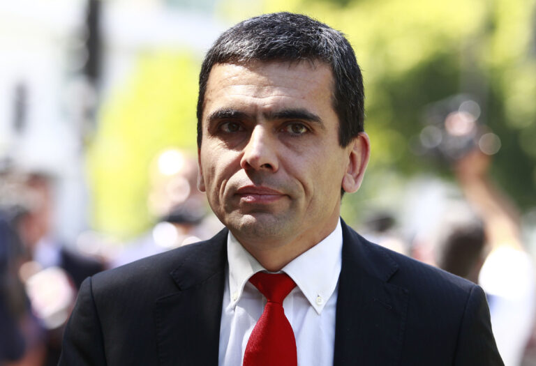 Gajardo califica como 