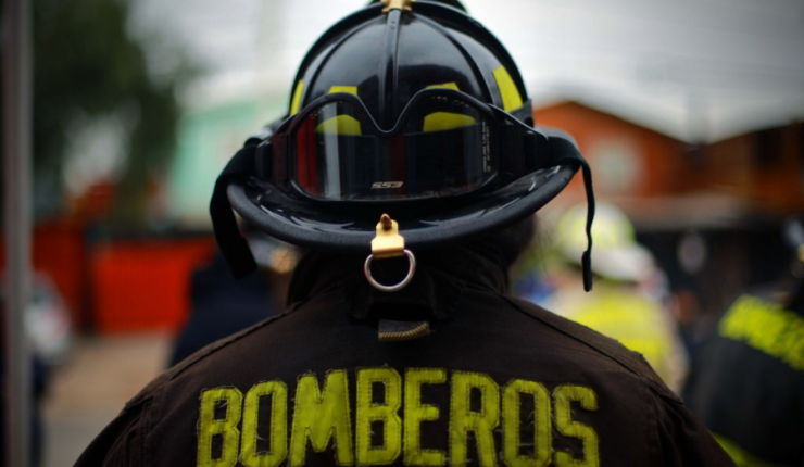 Declaran alerta roja y ordenan evacuación en sectores de La Ligua por incendio forestal en la Región de Valparaíso