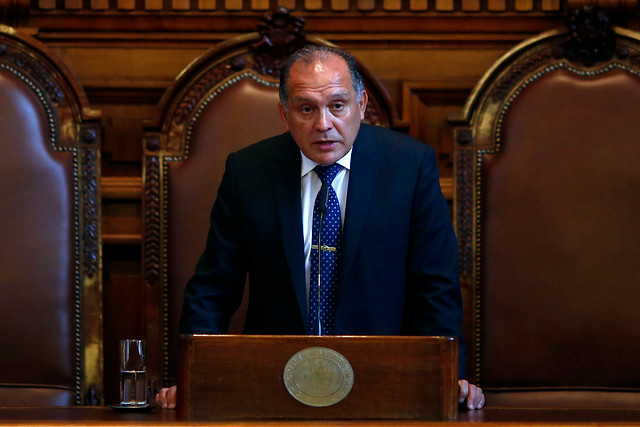 Ministro Valderrama por mención en lista de Hermosilla: 