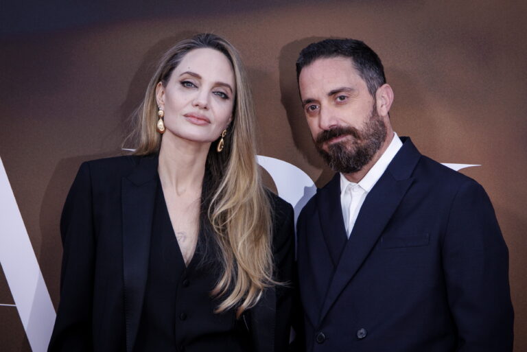 Angelina Jolie confiesa que 