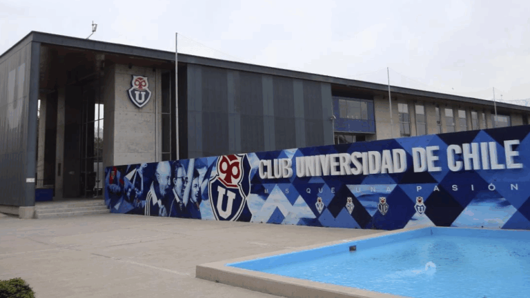 La U aclara vínculo con Sartor tras revocación de la CMF: 