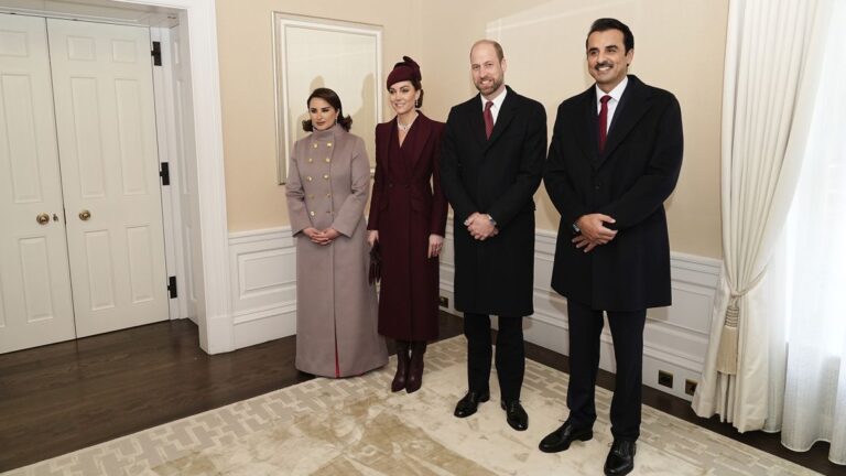 Princesa de Gales retomó labores de Estado en acto en que la reina Camilla tuvo que ausentarse por una infección