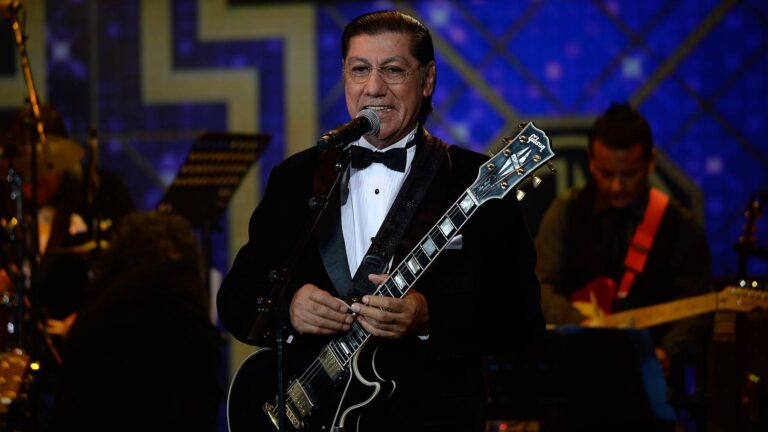 Los Ángeles Negros reciben la Orden al Mérito Pablo Neruda en una emotiva jornada en Valparaíso