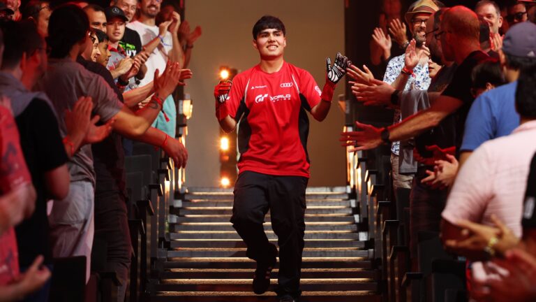 Ángel, Nicolás y Harald: Los representantes de Chile en la final de Gran Turismo World Series