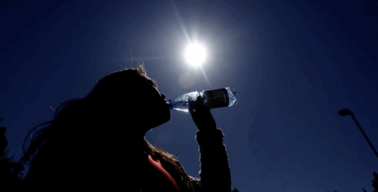 Alerta por altas temperaturas: Regiones centrales alcanzarán hasta 37°C este fin de semana