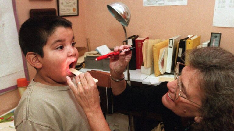 La extirpación de amígdalas en la infancia podría aumentar el riesgo de trastornos relacionados con el estrés