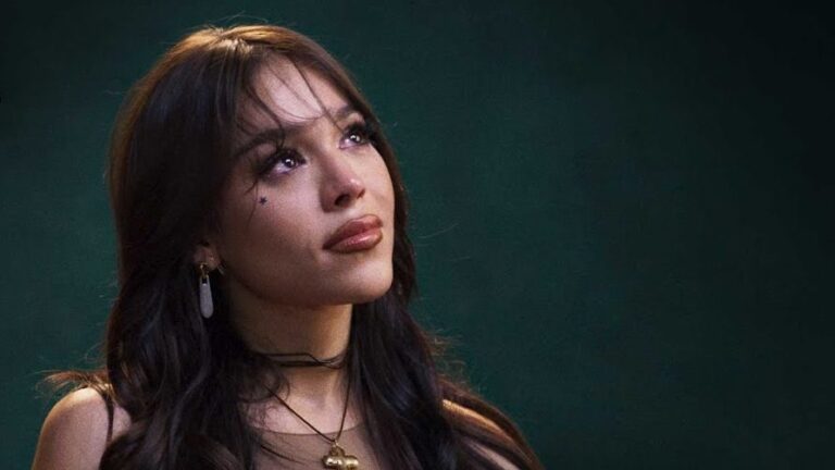 Danna reflexiona sobre su carrera como estrella infantil en nuevo documental en Disney+: 