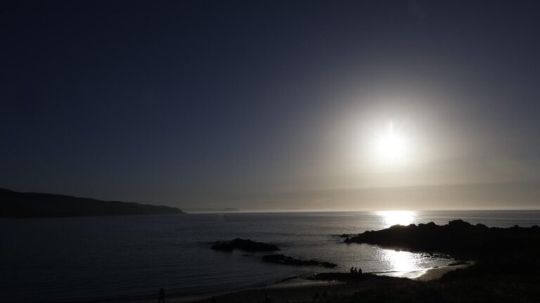 Récord histórico: Temperatura superficial del mar alcanza los 21 grados, superando niveles de 2023 y 2016