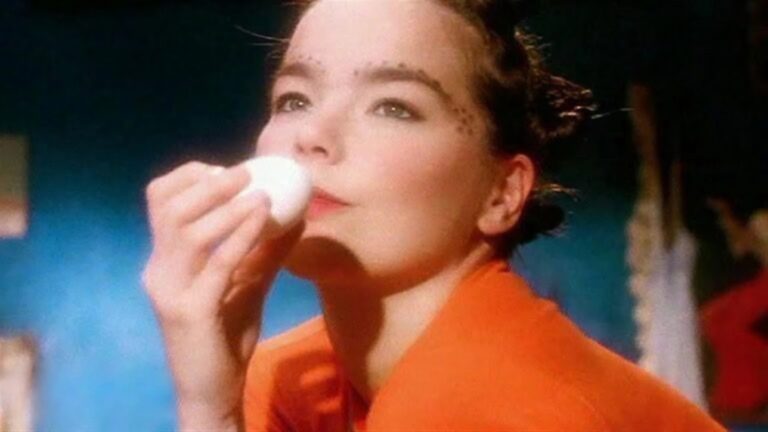 Björk se lanza contra el streaming: “Spotify es lo peor que les ha pasado a los músicos”