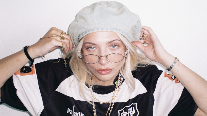 La White Latina debuta en la música con su primer EP 