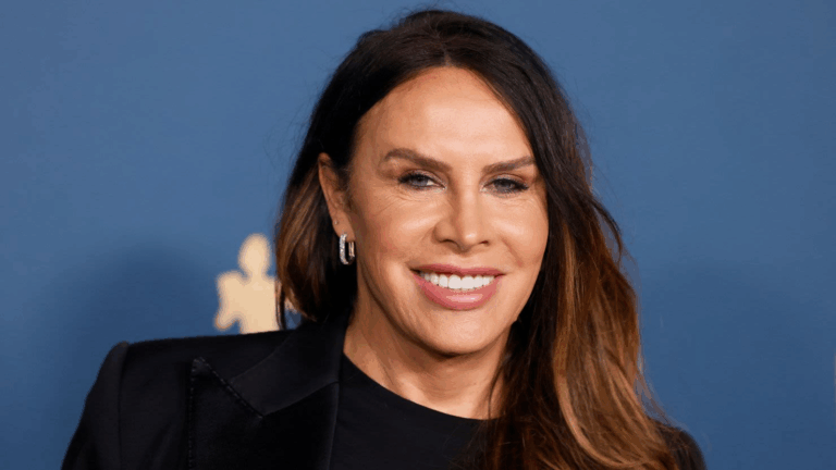 Karla Sofía Gascón hace historia al ser la primera actriz abiertamente transgénero en ser nominada al Oscar por 