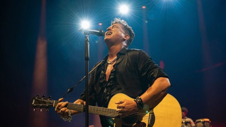 “Mi jefa de prensa me hizo una cara...”: Carlos Vives recuerda el momento en que filtró sin querer su regreso a Viña 2025