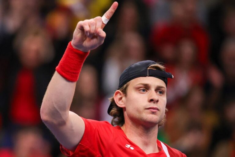 Zizou Bergs arremete contra Garin tras escándalo en Copa Davis y le hace seria advertencia: “Exageró”