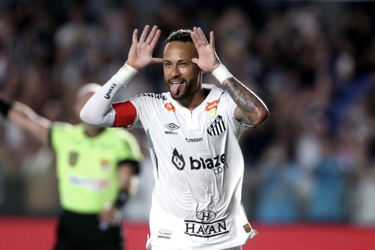 Santos de Neymar recibe una dura paliza futbolística del Vasco da Gama que le marcas 6 tantos