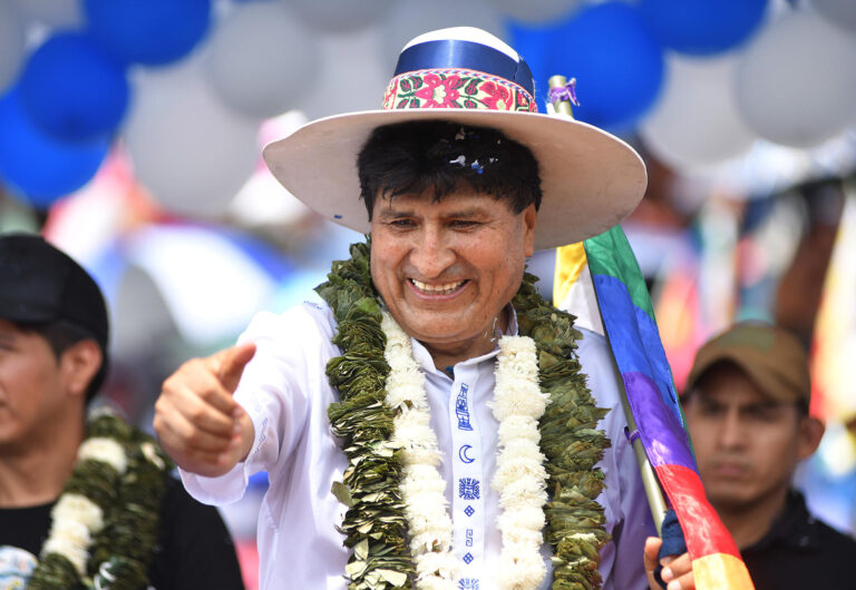 Bolivia: Evo Morales anuncia su candidatura presidencial con nuevo partido y se aparta del oficialismo