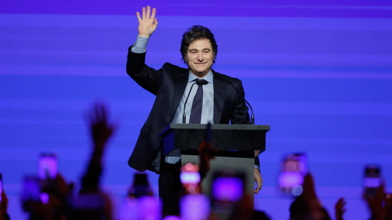 Gobierno argentino declara 