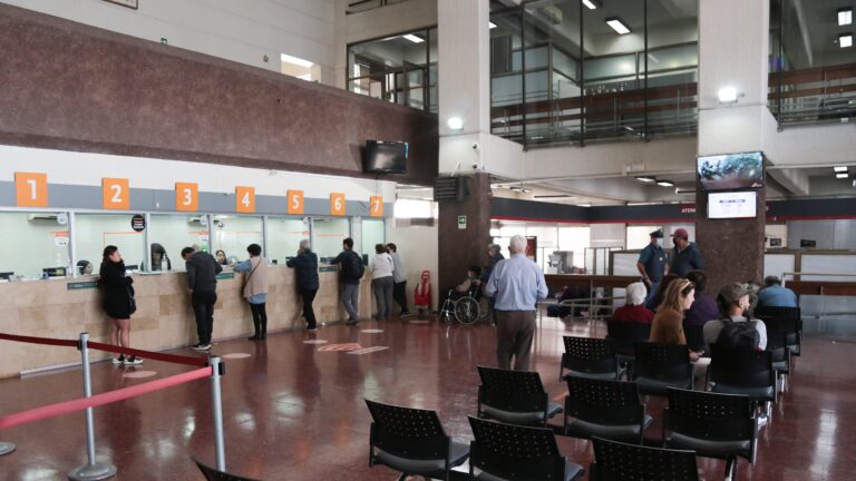 ¿Por qué los clientes deben reportar saldos y movimientos bancarios al SII en Chile?