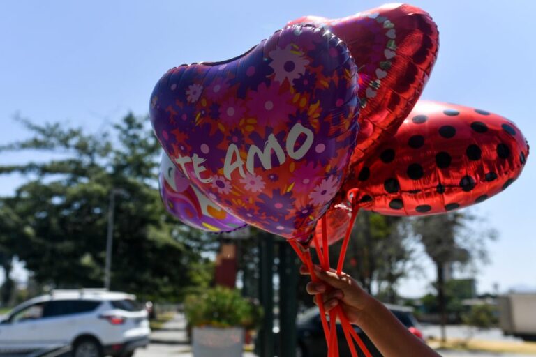 Día de San Valentín 2025: ¿Qué panoramas ofrecerá Santiago el 14 de febrero?