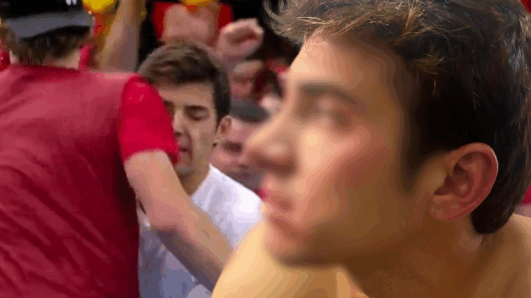 Así quedó la cara de Garín tras la polémica agresión que recibió de Zizou Bergs en la Copa Davis