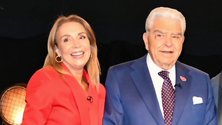 Don Francisco bendice el debut de Karen Doggenweiler como animadora de Viña 2025: 