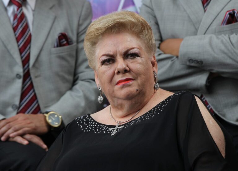 Muere Paquita la del Barrio, emblemática referente mexicana de las rancheras