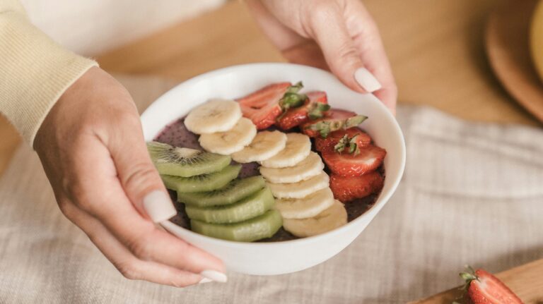 ¿Qué alimentos consumir antes y después de hacer ejercicio para mejorar el rendimiento?