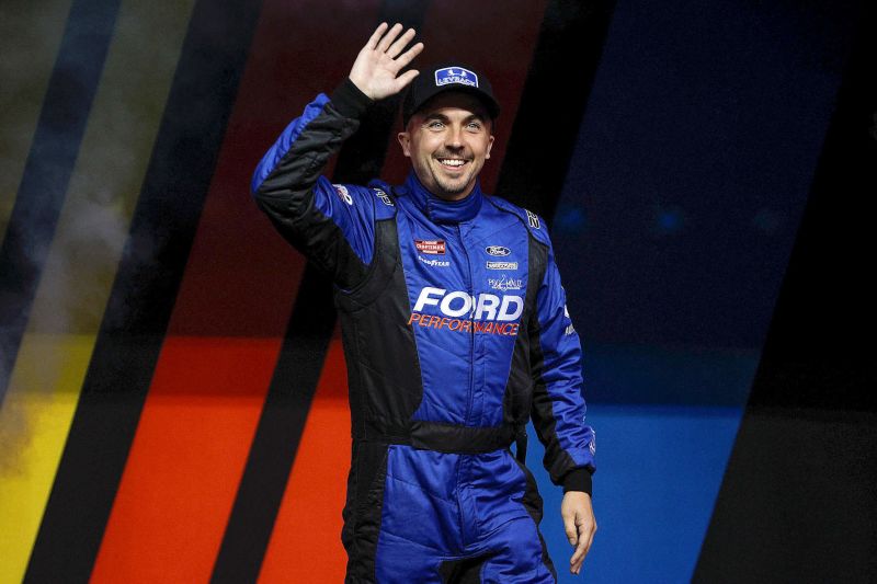 Frankie Muniz, que alcanzó la fama como actor en "Malcolm in the Middle", es ahora piloto de NASCAR. Sean Gardner/Getty Images vía CNN Newsource
