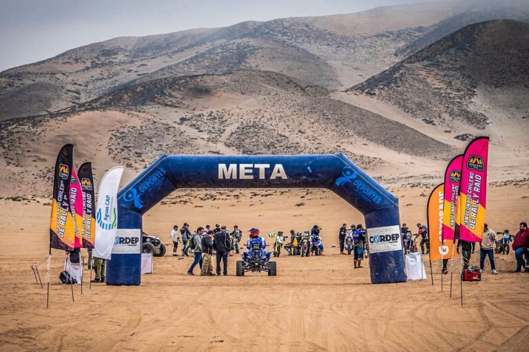 Choque en Atacama Race deja un fallecido y un herido