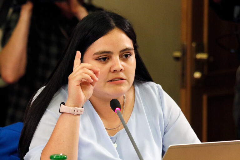Sara Concha (PSC) tras rechazo a moción contra Cariola: “Chile Vamos ha demostrado no ser una oposición consecuente”