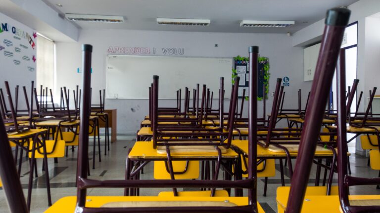 ¿Qué es el TEA? Claves para entender el espectro autista en niños y adultos