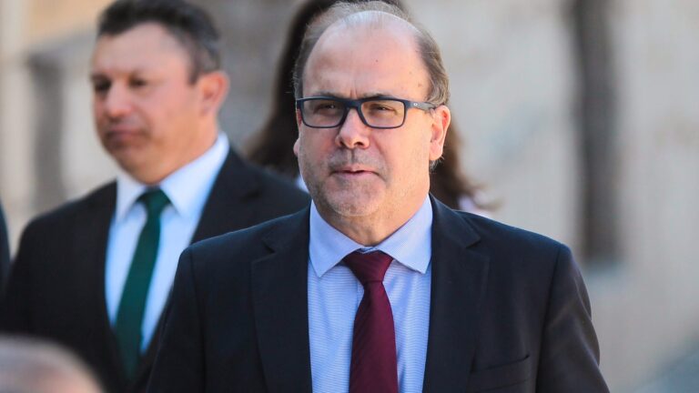 Alberto Undurraga es el candidato presidencial de la DC: Descartó primaria con oficialismo