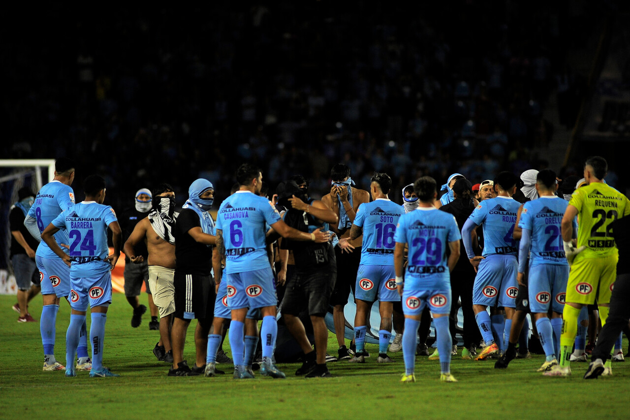 ANFP castiga a Iquique con tres partidos a puerta cerrada tras ingreso de hinchas/Agencia Uno
