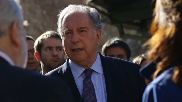 Visa Waiver: Embajador revela que tan problemático como los delincuentes, son quienes la usan para residir en Estados Unidos