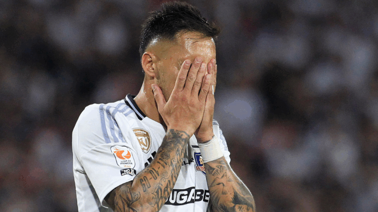 Parte mal el centenario albo: Un deslucido Colo Colo cae ante Huachipato en la fecha 3 del campeonato