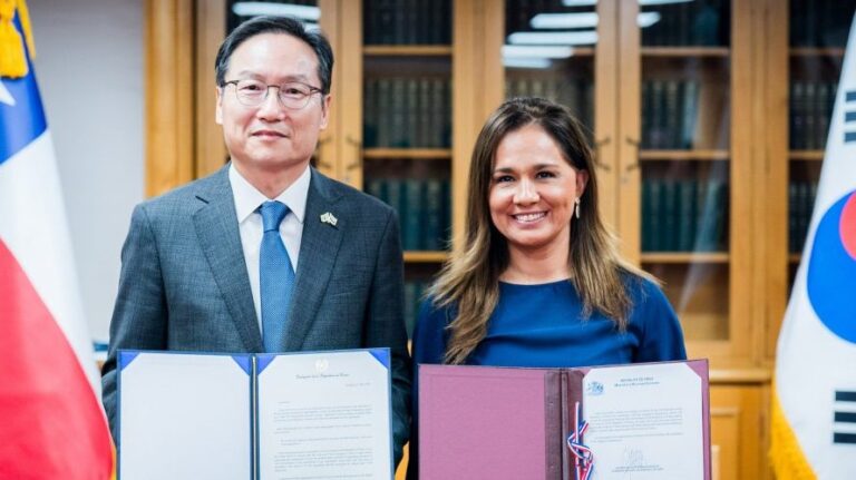 Buenas noticias: Chile renueva acuerdo de Working Holiday con Corea del Sur y extiende edad de postulación hasta 34 años